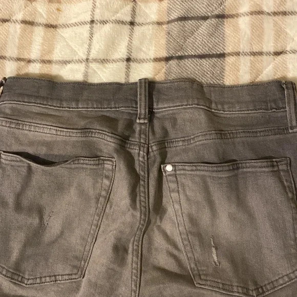 Skinny Grey Ripped Denim - Picture 6 of 6